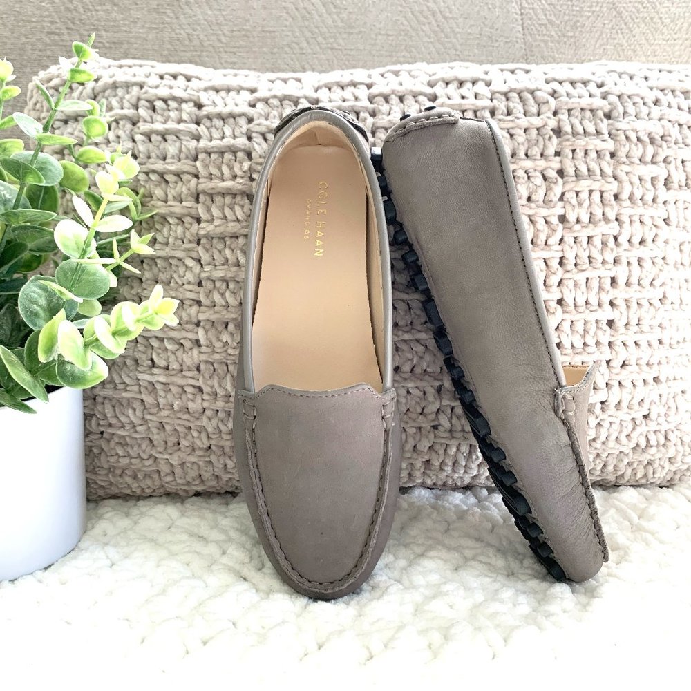 NWT Cole Haan Hanneli Driver II Nubuck Loafer (Gray) 5.5